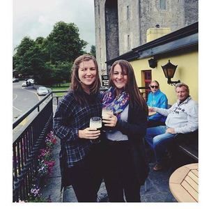 Meet your Posher, Claire